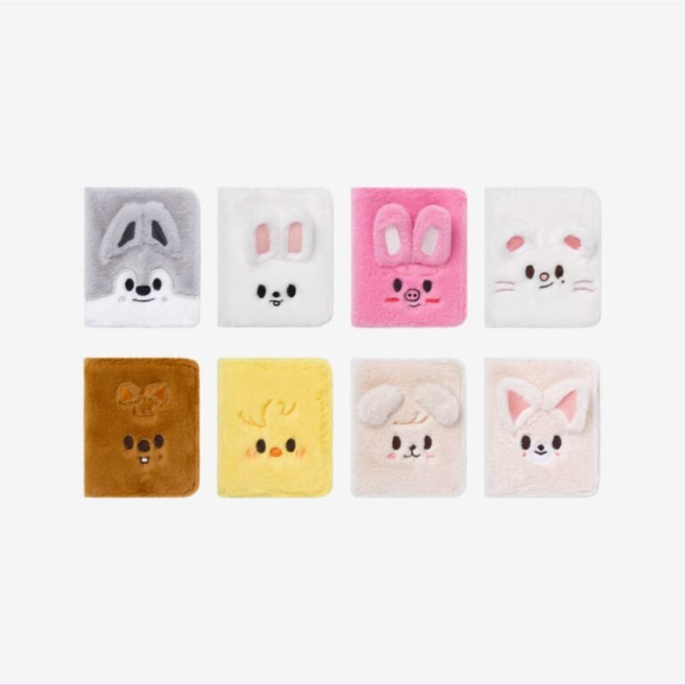 SKZOO PLUSH COLLECT BOOK
